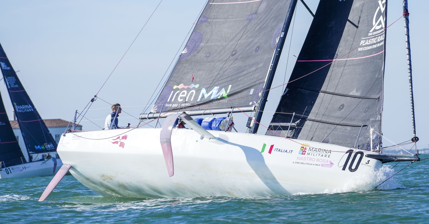 Al via da Genova la regata non stop verso Venezia